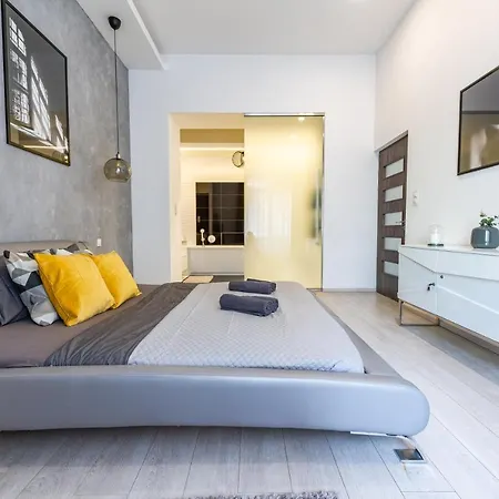 公寓 Luxury Nova Next To The New York Cafe *